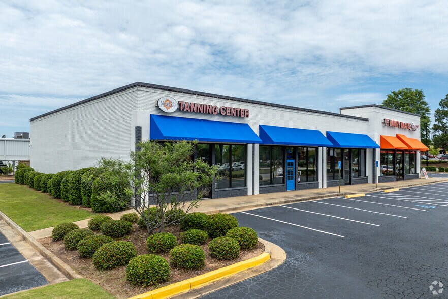 1701 Rollins Way, Columbus, GA à louer - Photo du bâtiment - Image 2 de 7