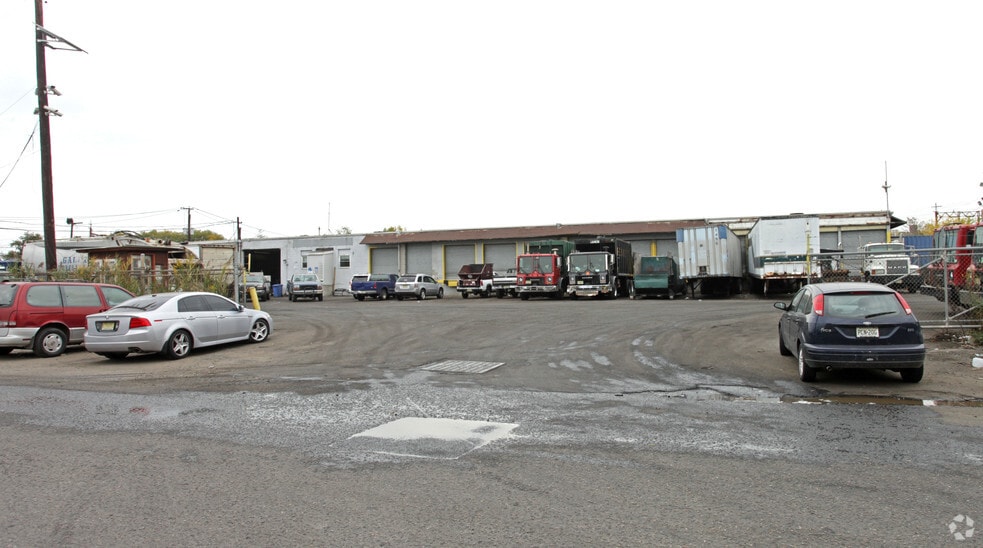 25 Van Keuren Ave, Jersey City, NJ for lease - Building Photo - Image 2 of 4