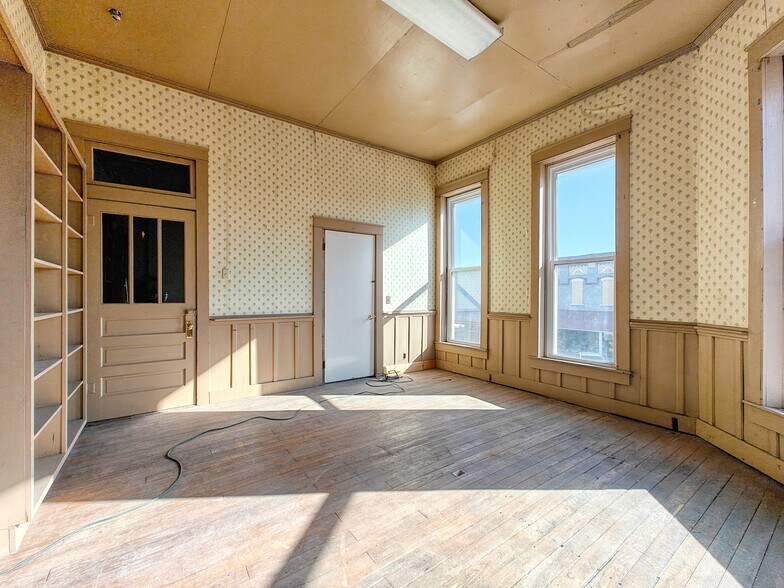 17 Broadway St, McKenzie, TN à louer - Photo du bâtiment - Image 3 de 34