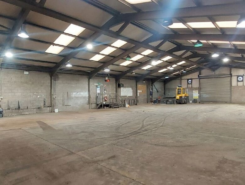 Unit 7 Redding, Falkirk for lease - Building Photo - Image 3 of 3
