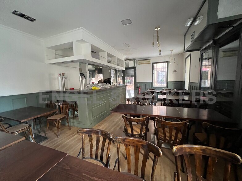 Retail in Barcelona, Barcelona for lease - Interior Photo - Image 3 of 4