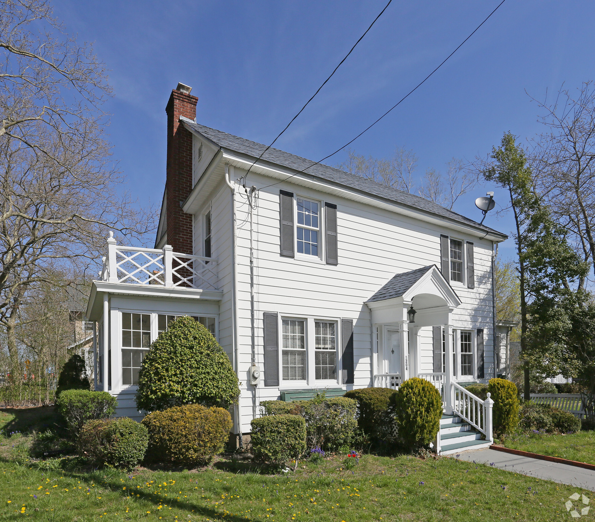 1204 Roanoke Ave, Riverhead, NY for sale Primary Photo- Image 1 of 1