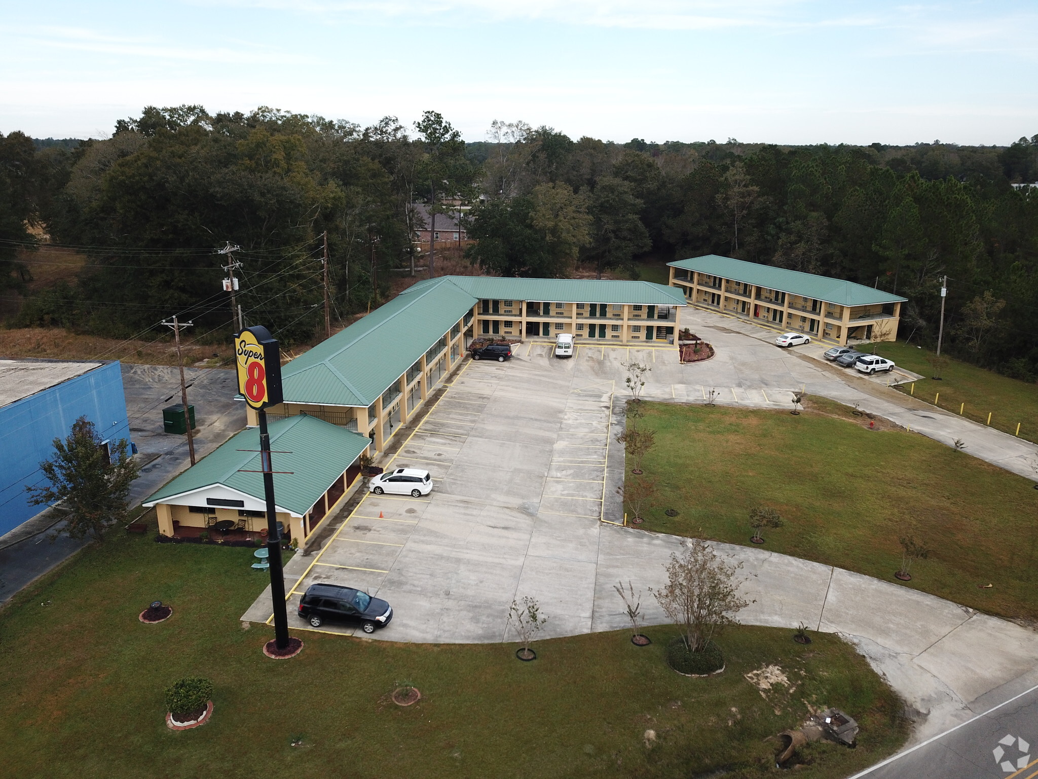 999 Cooper Rd, Picayune, MS for sale Primary Photo- Image 1 of 1