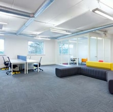 329 Doncastle Rd, Bracknell à louer Photo intérieure- Image 2 de 6