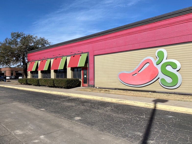4610 N Garfield St, Midland, TX for lease - Building Photo - Image 3 of 9