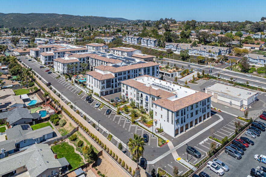 12849 Poway Rd, Poway, CA for lease - Building Photo - Image 3 of 54