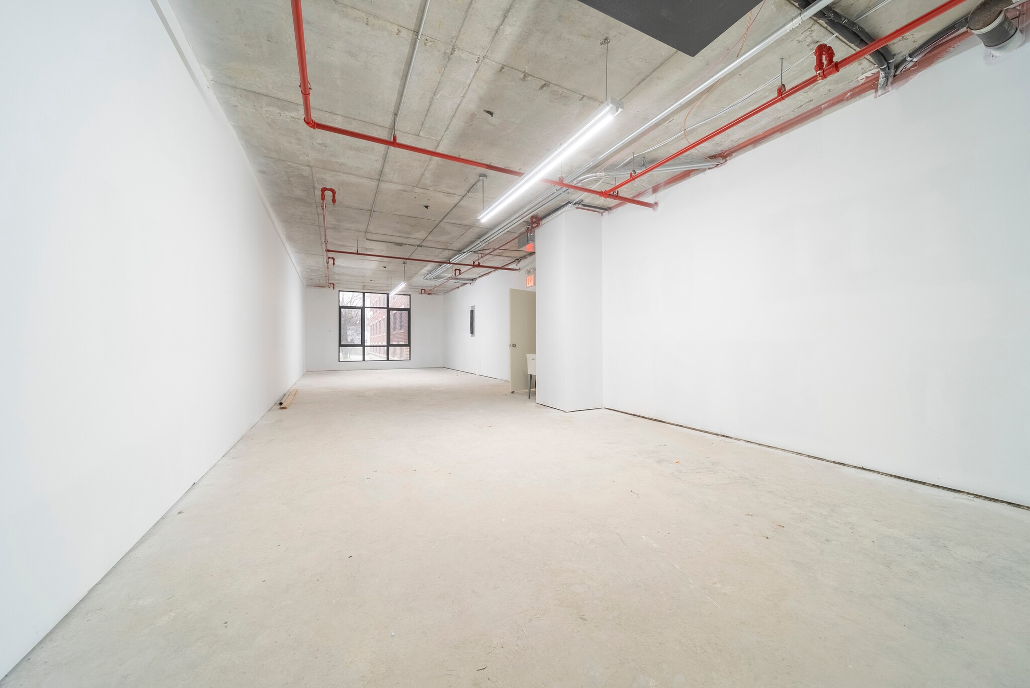 124-28 Queens Blvd, Kew Gardens, NY à louer Photo du bâtiment- Image 1 de 3