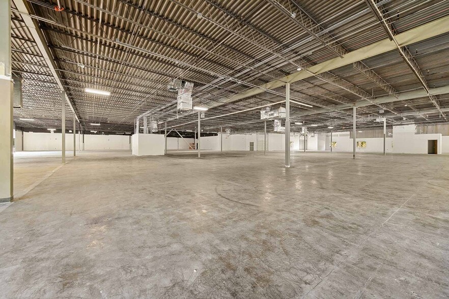 4900 Prospectus Dr, Durham, NC for lease - Interior Photo - Image 3 of 10
