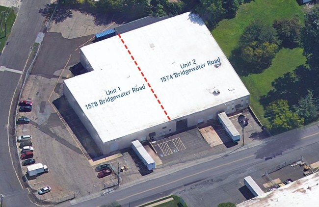 Plus de détails pour 1574-1578 Bridgewater Rd, Bensalem, PA - Industriel à louer