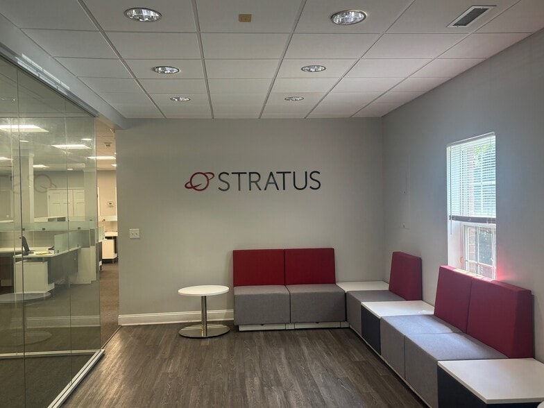 740 Broad St, Shrewsbury, NJ for lease - Building Photo - Image 2 of 23