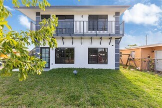 Plus de détails pour 634 NW 7th St, Florida City, FL - Multi-résidentiel à vendre