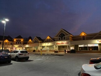 Plus de détails pour 109-123 Main St, North Andover, MA - Bureau, Commerce de détail à louer