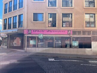 Plus de détails pour Plaza Somorrostro, 13, Segovia - Commerce de détail à louer