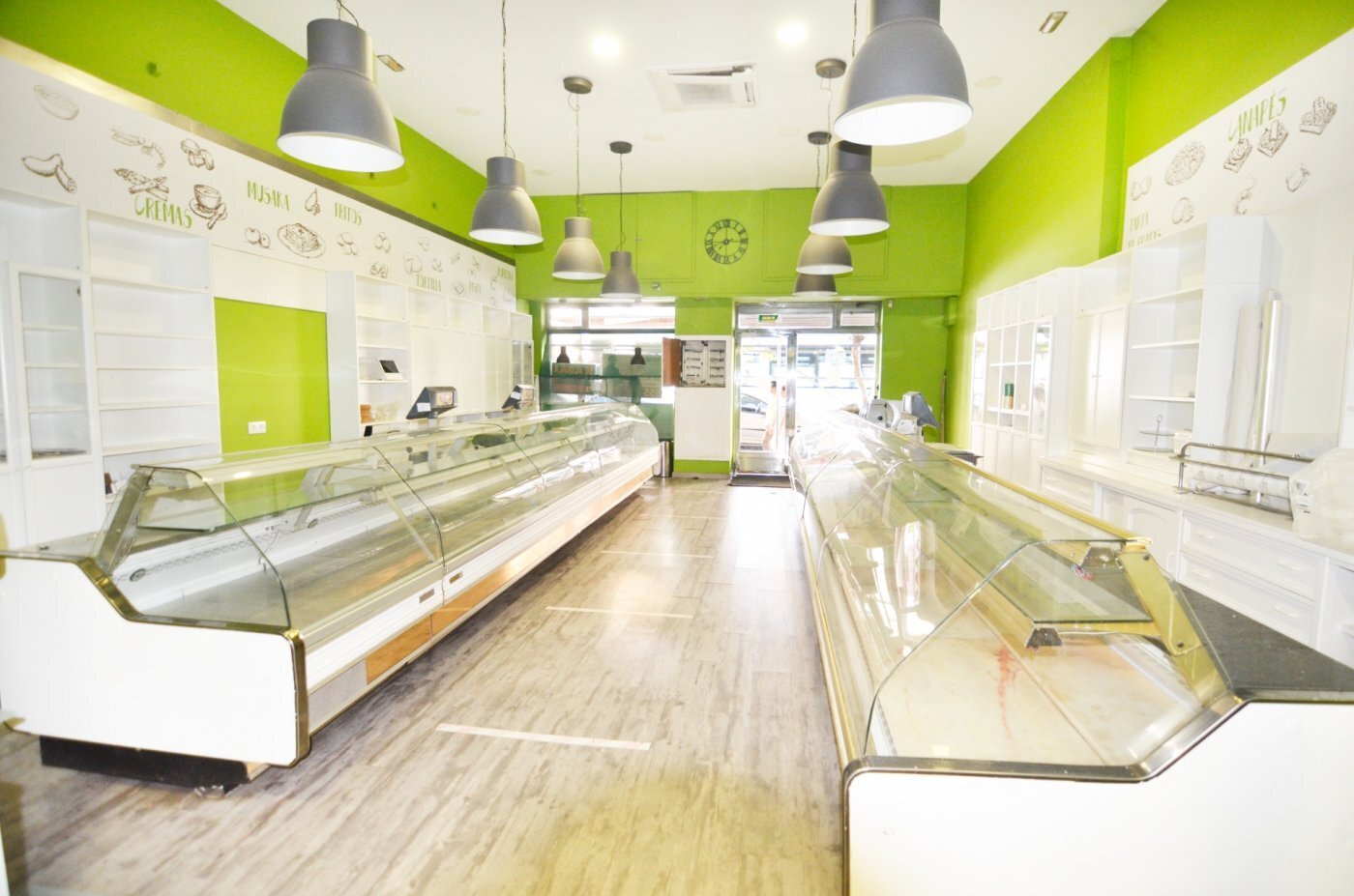 Retail in Salamanca, Salamanca for sale Interior Photo- Image 1 of 50