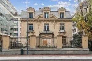Bureau dans Clichy à louer - Photo du bâtiment - Image 2 de 6