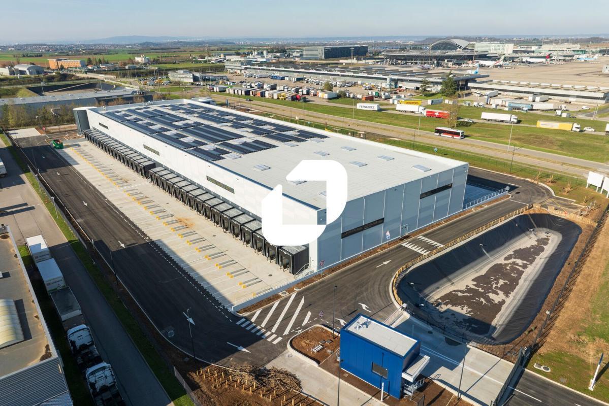 Industrial in Colombier-Saugnieu for lease Aerial- Image 1 of 30