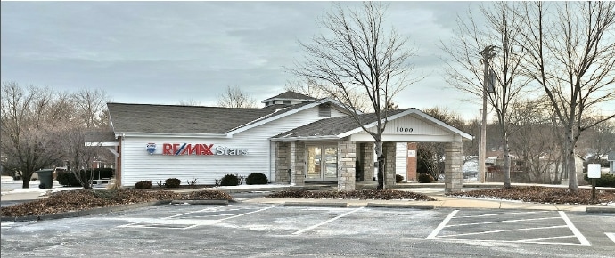 1000 Mid Rivers Mall Dr, Saint Peters, MO for sale - Primary Photo - Image 1 of 30