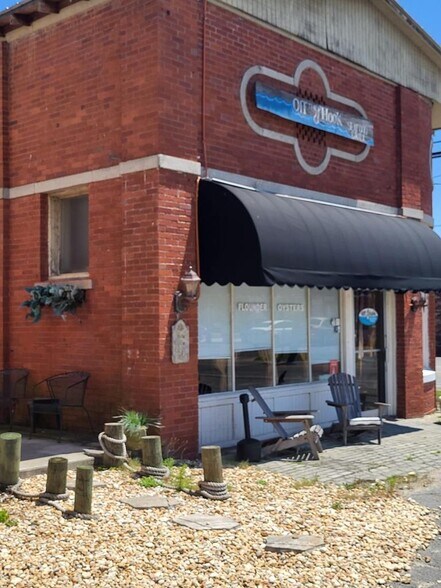 206 South St, Nashville, GA for sale - Primary Photo - Image 2 of 18