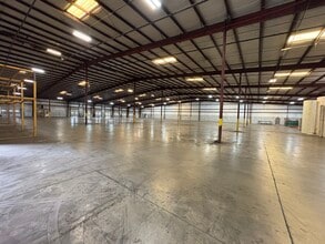 12 Nesbitt Dr, Inman, SC for lease Building Photo- Image 2 of 8