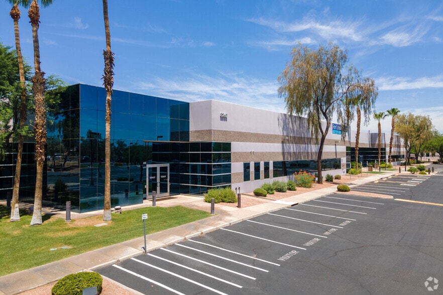 8260 S Hardy Dr, Tempe, AZ for lease - Building Photo - Image 3 of 8