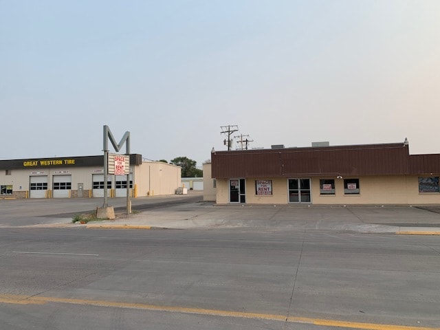 1010 W Main St, Sterling, CO à louer - Photo du bâtiment - Image 2 de 5