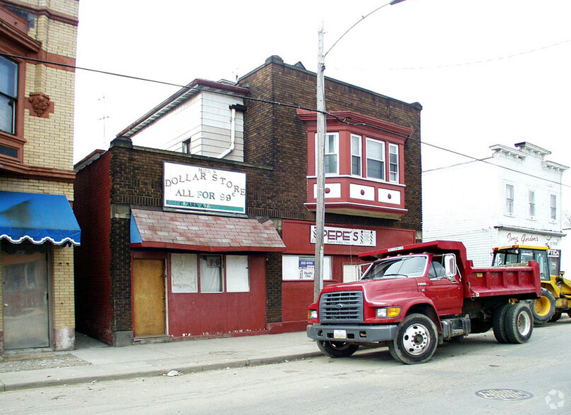 5007 Clark Ave, Cleveland, OH for sale - Primary Photo - Image 1 of 1