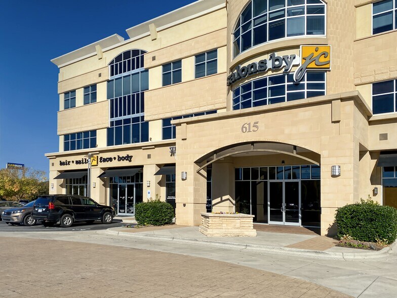 603-690 Saint George Square Ct, Winston-Salem, NC à louer - Photo intérieure - Image 3 de 14