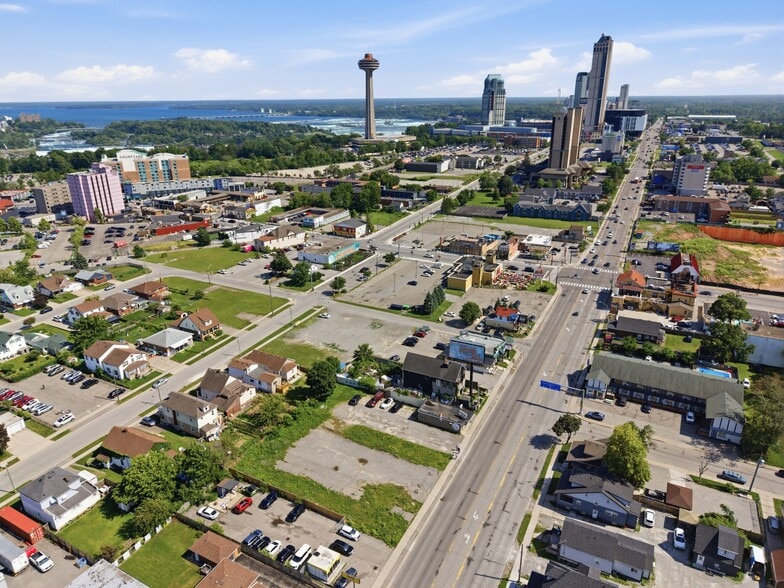 5784 Stanley Ave, Niagara Falls, ON for lease - Aerial - Image 1 of 6