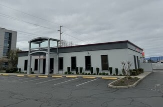More details for 590 Union Ave, Grants Pass, OR - Retail for Sale