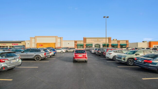 More details for Barnes & Noble +Bob's Discount Furniture – Retail for Sale, Champaign, IL