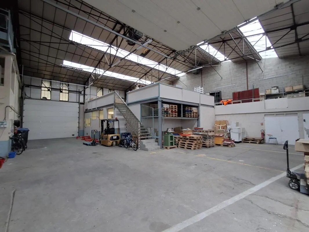 Local d'activités dans Villefranche-sur-Saône à vendre Photo intérieure- Image 1 de 7