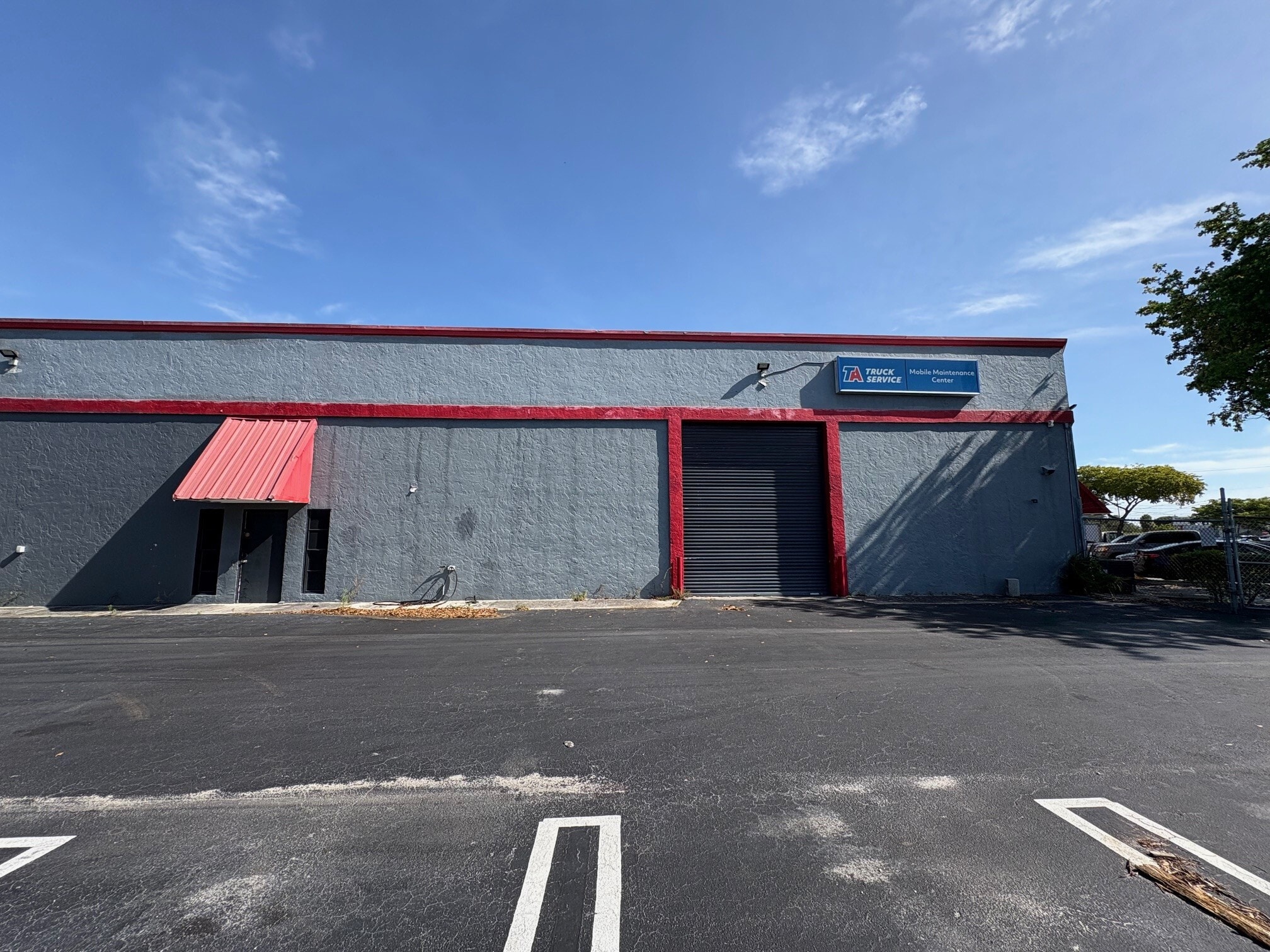 1301 SW 2nd St, Pompano Beach, FL à louer Photo de construction- Image 1 de 24