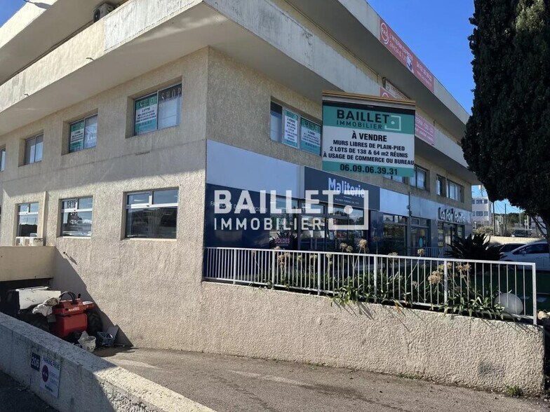 Retail in Antibes for sale - Building Photo - Image 3 of 18