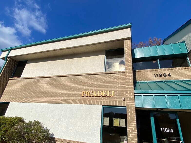 11860-11864 Sunrise Valley Dr, Reston, VA for lease - Building Photo - Image 2 of 35