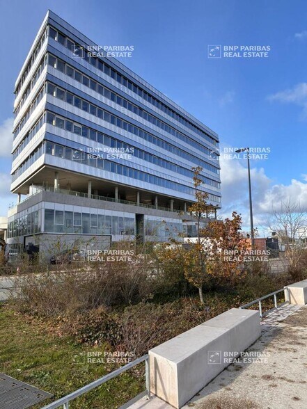 2 Rue Jean Seguela, Toulouse à louer - Photo du bâtiment - Image 2 de 18