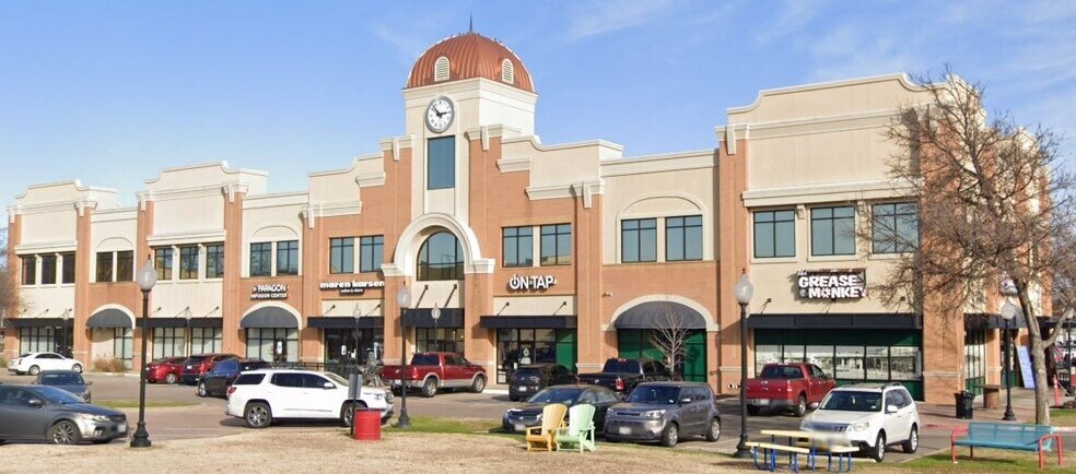 200 N Mesquite St, Arlington, TX for lease - Building Photo - Image 1 of 7