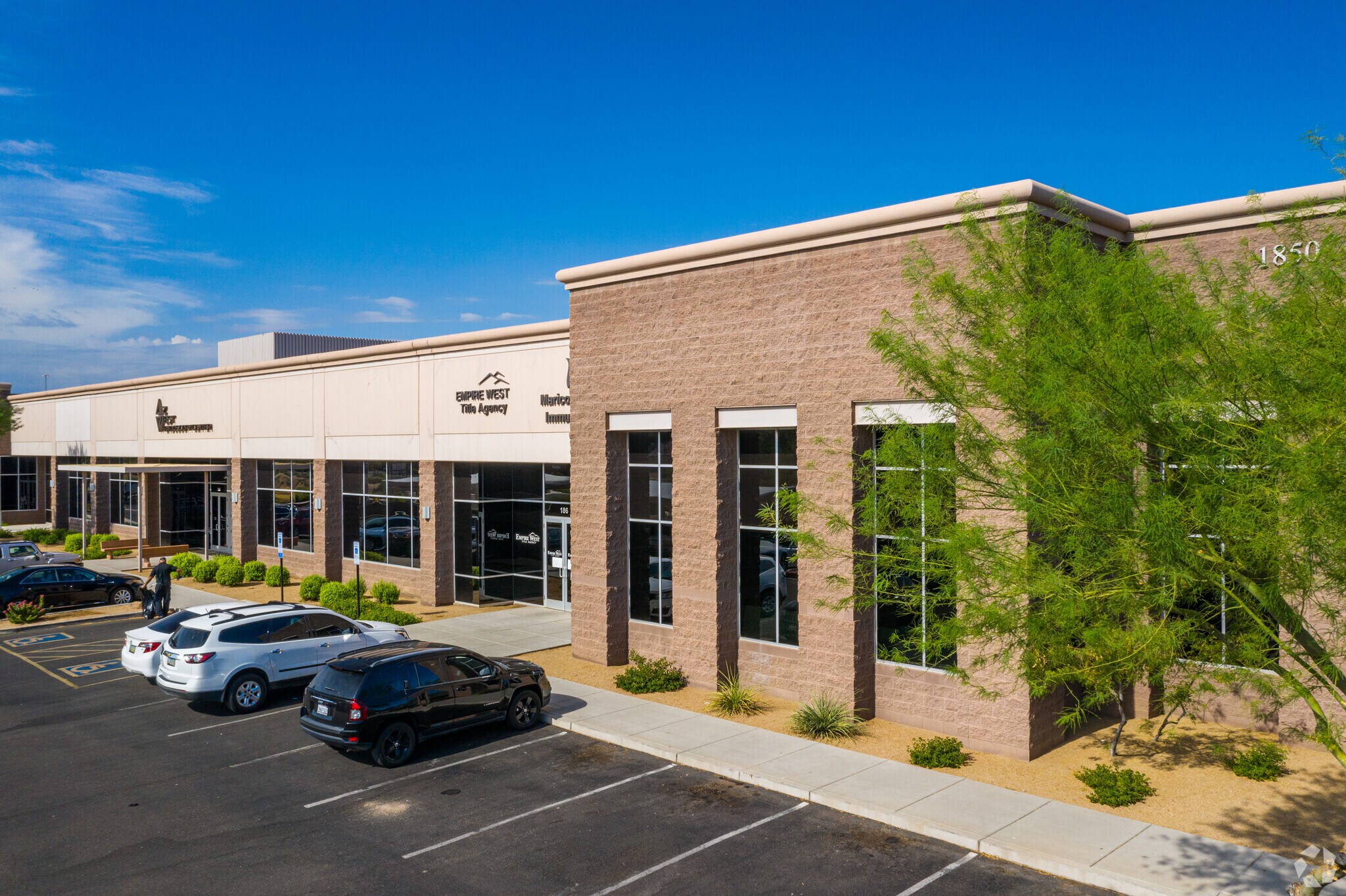 1850 N 95th Ave, Phoenix, AZ for sale Primary Photo- Image 1 of 6