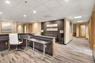 20250 144th Ave NE, Woodinville, WA for lease Interior Photo- Image 2 of 6