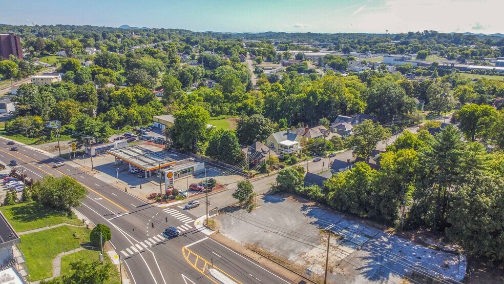 1620 N Broadway St, Knoxville, TN à vendre - Photo du bâtiment - Image 2 de 13