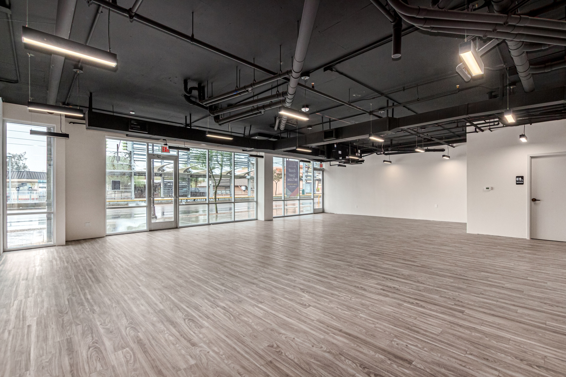 1811 E Apache Blvd, Tempe, AZ à louer Photo intérieure- Image 1 de 17