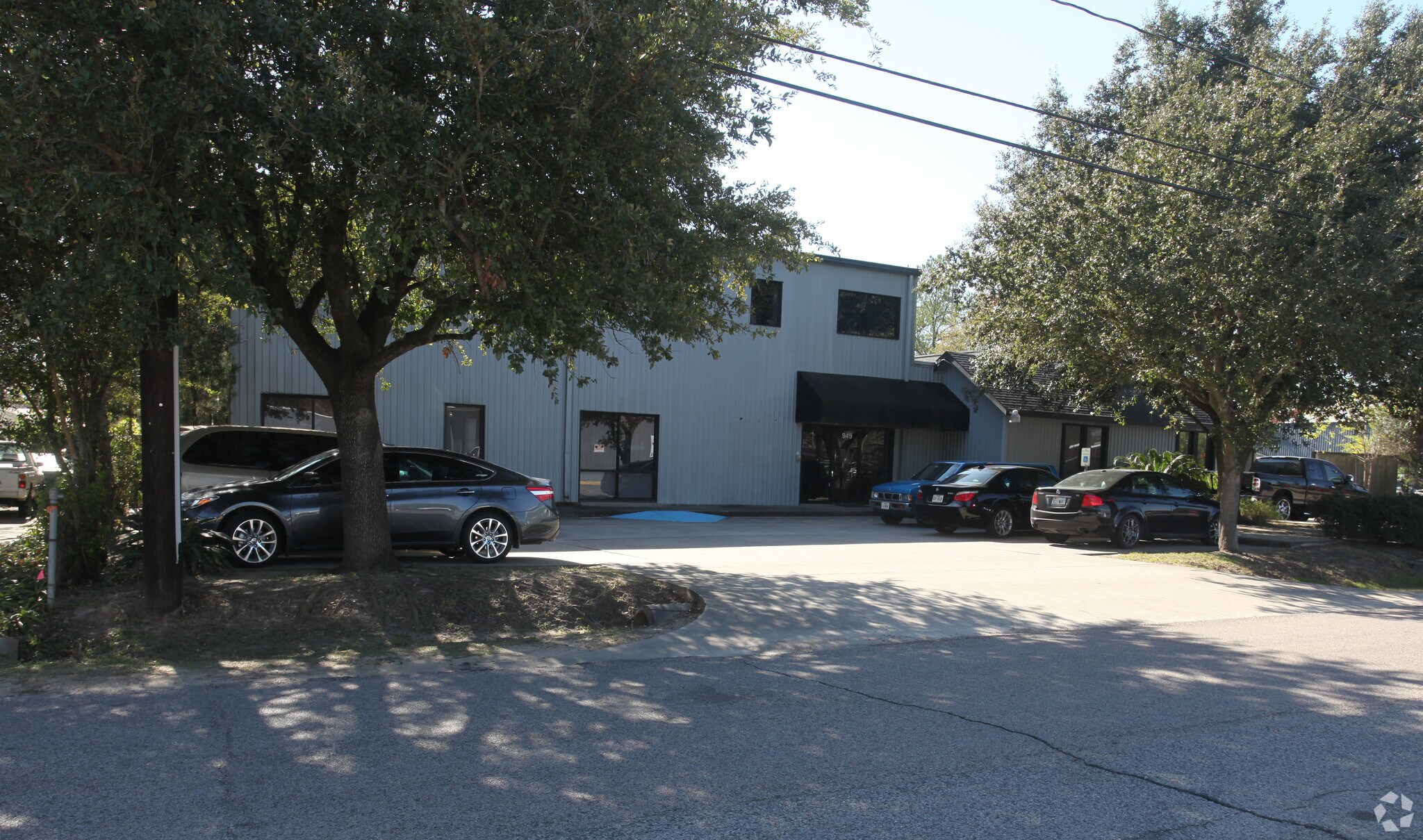 949 Wakefield Dr, Houston, TX à vendre Photo principale- Image 1 de 11