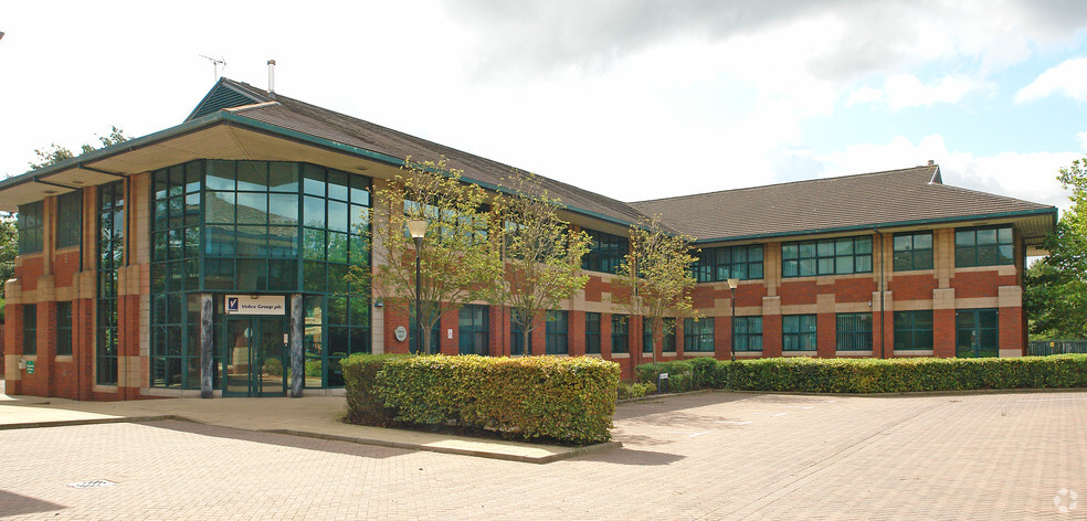 Kelvin Close, Warrington for lease - Building Photo - Image 2 of 9