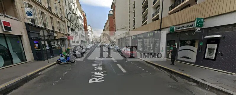 Immeuble residentiel dans Paris à vendre - Photo du bâtiment - Image 2 de 2