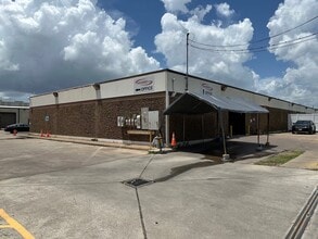7803 Hansen Rd, Houston, TX for lease Interior Photo- Image 1 of 6