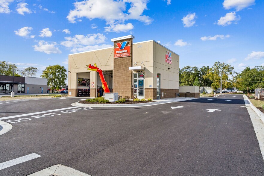 500 Trenton Ave, Findlay, OH à vendre - Photo du bâtiment - Image 2 de 8