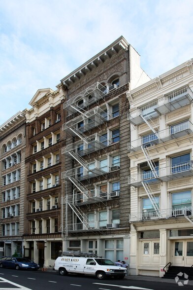 64 Grand St, New York, NY for lease - Primary Photo - Image 1 of 6