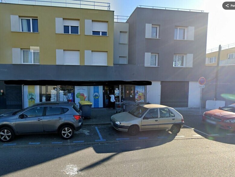 Retail in La Verrière for sale - Building Photo - Image 1 of 7