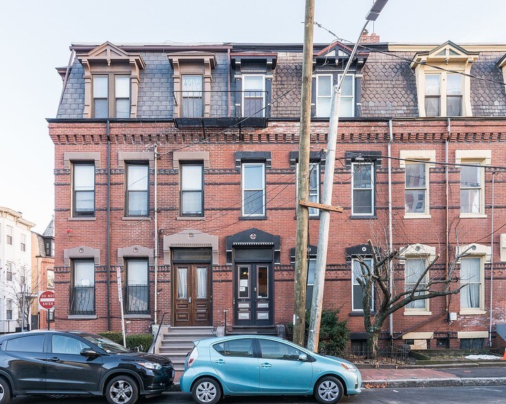 32 Pearl St, Cambridge, MA à vendre - Photo principale - Image 1 de 1