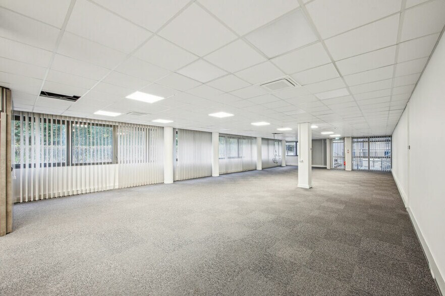 6 Boulevard Dubreuil, Orsay à vendre - Photo du bâtiment - Image 3 de 12