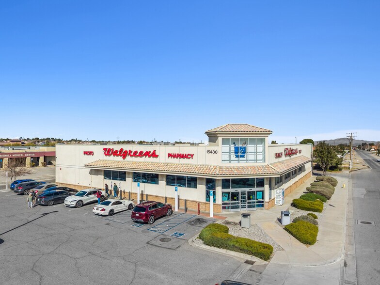 15480 Main St, Hesperia, CA à vendre - Photo du bâtiment - Image 2 de 6